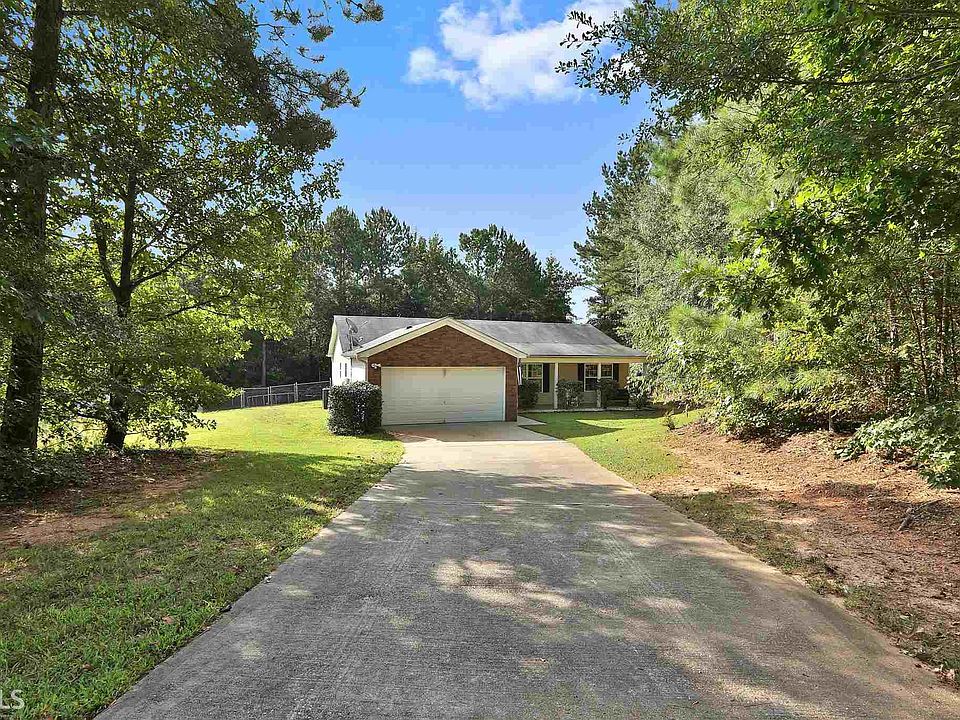 1st image of 19 Carey Ct