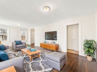 2 Victoria Ter #1, Dedham, MA 02026