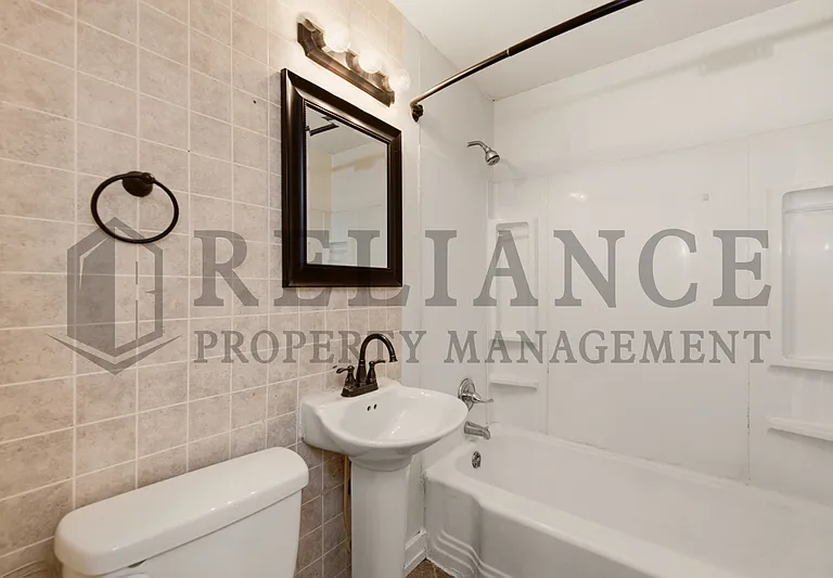 1126 S Silverdale Ct — Photo 36