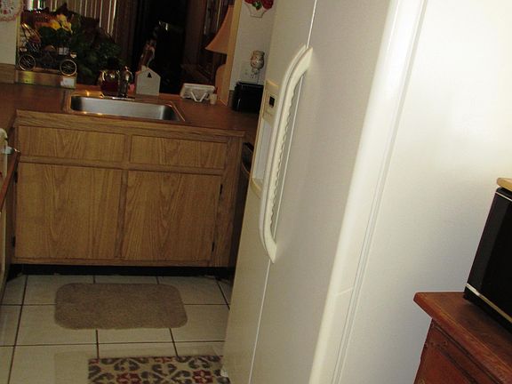 4th image of 3900 Vine Trl APT C