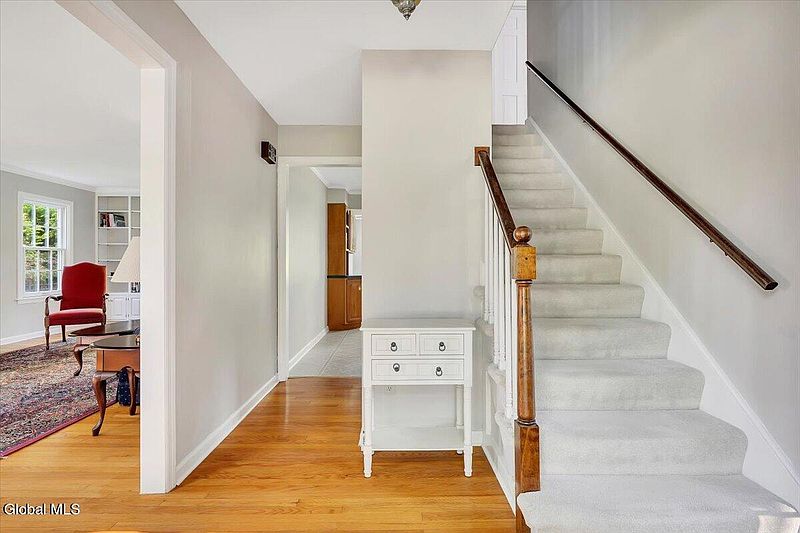 3rd image of 16 Longwood Drive