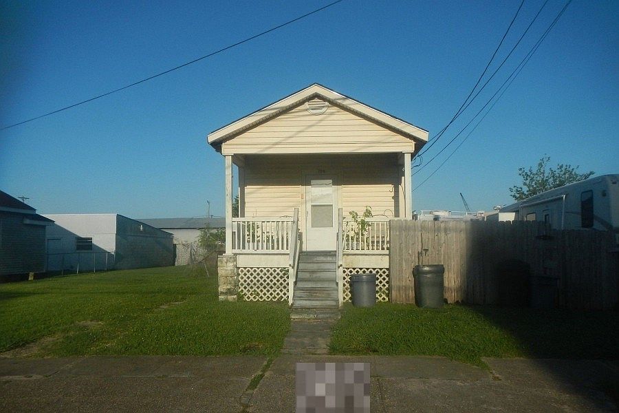 1st image of 708 Pailet Ave