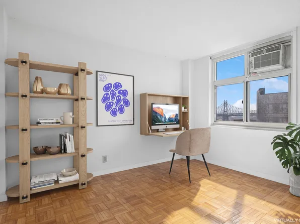 555 Main Street image 8 of 20