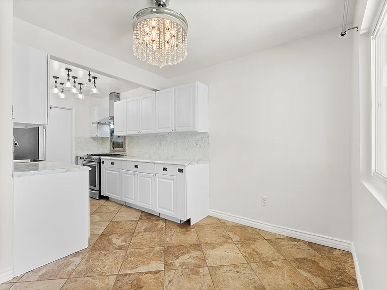 262 Securidad St — Photo 9