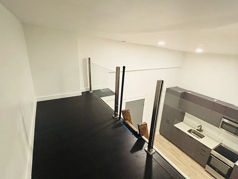 601 York St #3 — Photo 8