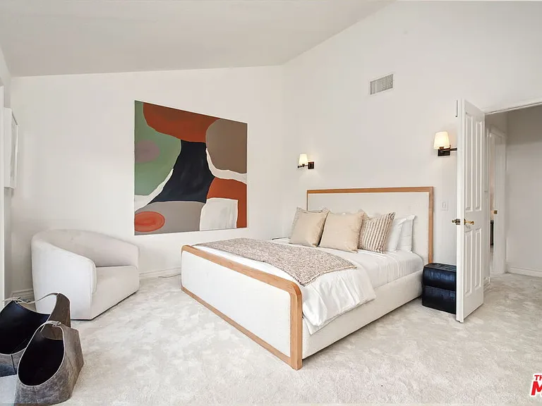 6497 Country Club Dr — Photo 26
