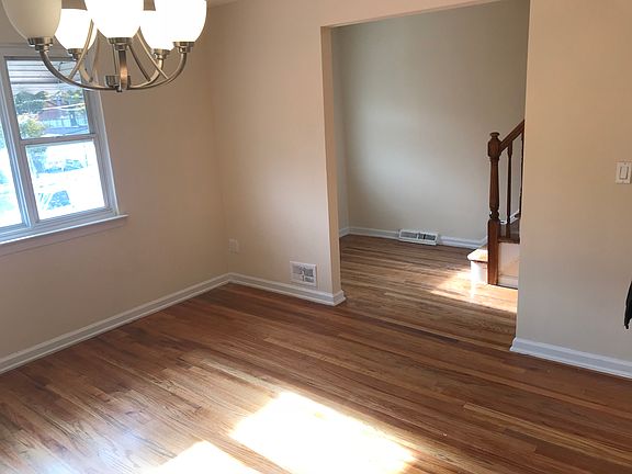 2nd image of 1103 E 221st St