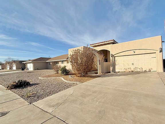 2nd image of 506 Coronado Dr