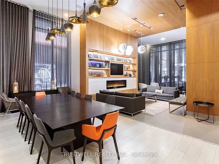 295 Adelaide St W #315 — Photo 15