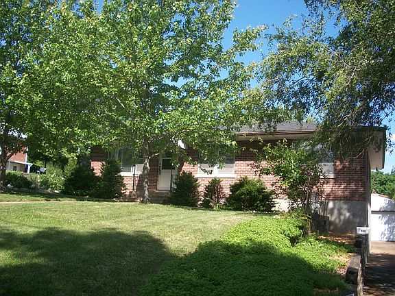 2nd image of 601 Beck St