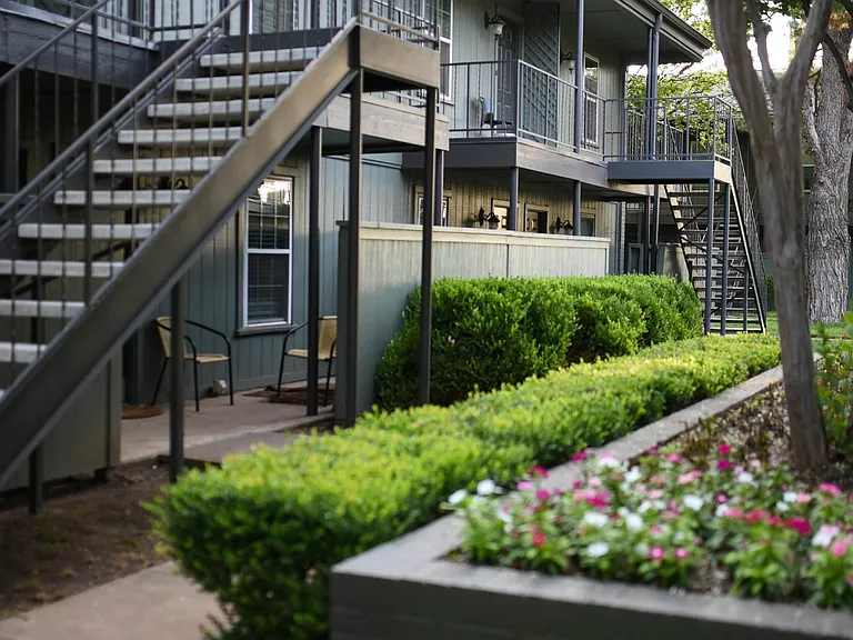 Building Exterior and Grounds