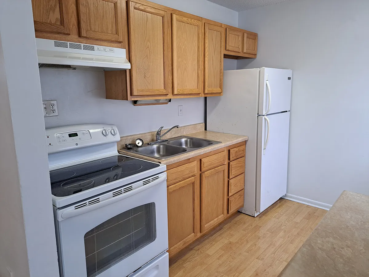 Building Photo - 1014 S College Ave #A