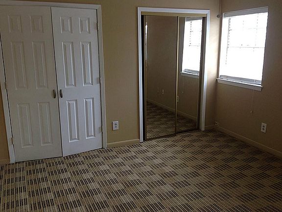 4th image of 7525 Bellerive Dr #11