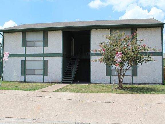 4th image of 806 Natalie St #A-d