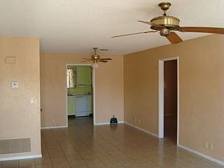 2nd image of 1251 Tamarack Dr