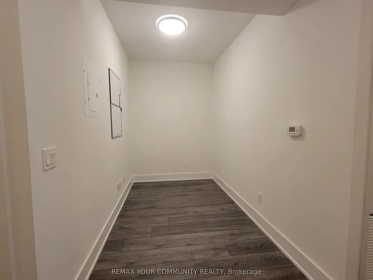 403 Church St #517 — Photo 4