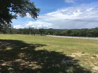 111 Poehnert Rd, Boerne, TX 78006