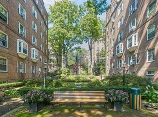 117-01 Metropolitan Ave #C4L, Jamaica, NY 11418