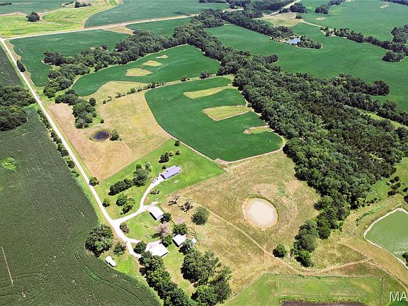 4th image of 46613 Winter Rd