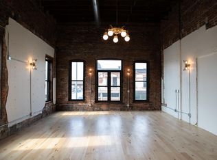 337 Broadway St #202, Toledo, OH 43604