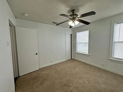 2 bed, 1.0 bath, 880 sqft, $1,325 — Photo 4