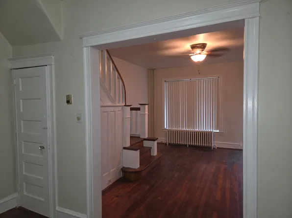 1432 N 62nd St, Philadelphia, PA 19151