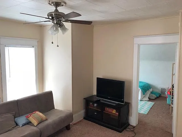 344 Houseman Ave NE #2 — Photo 7