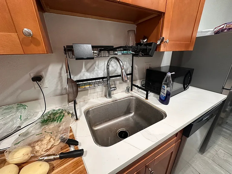 1350 Warburton Ave #3 — Photo 7