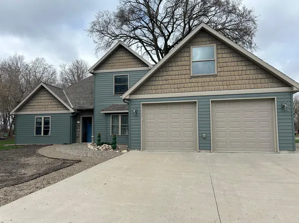 18664 435th St, Holdingford, MN 56340