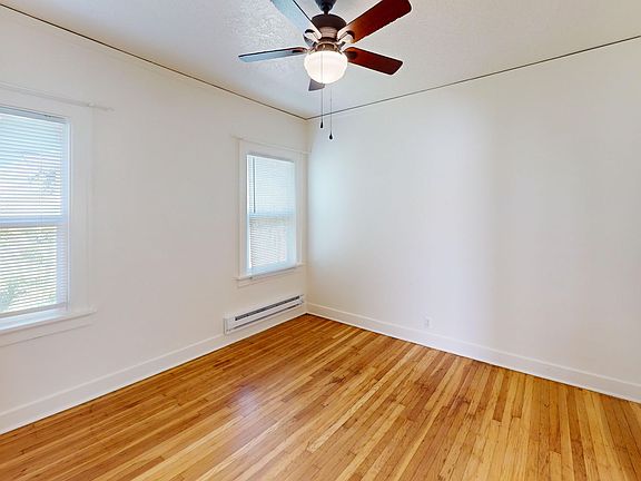 4th image of 3841 & 3847 SE Kelly St #3847