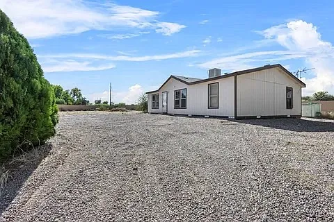 50 Sunset Rd — Photo 2