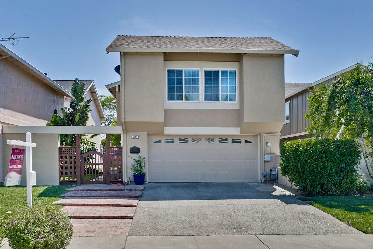 5054 Abbotford Ct photo 1