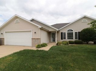 2117 W Jubilee Ln, Dunlap, IL 61525