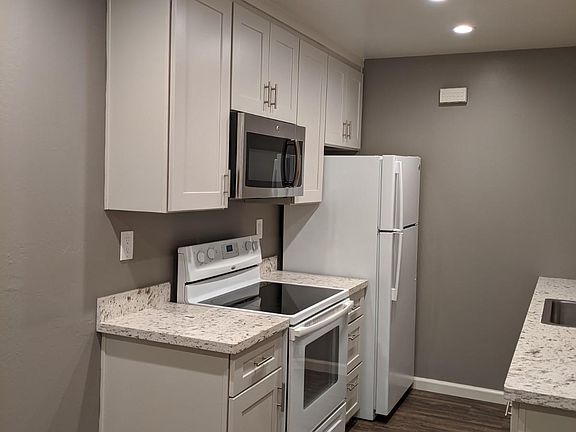 2nd image of 155 Acalanes Dr APT 6