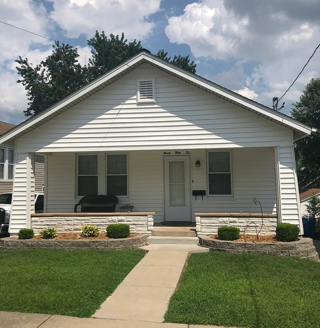 9032 Pilot Ave — Photo 1