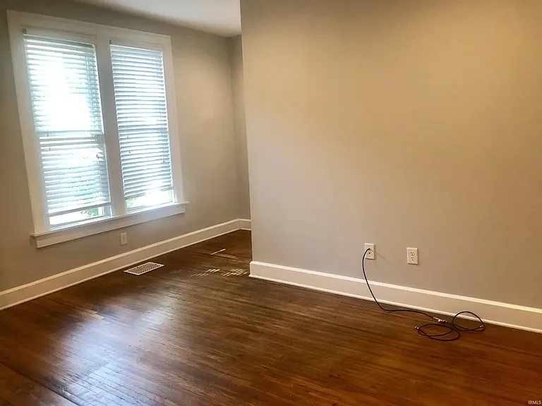 729 E Hunter Ave — Photo 55