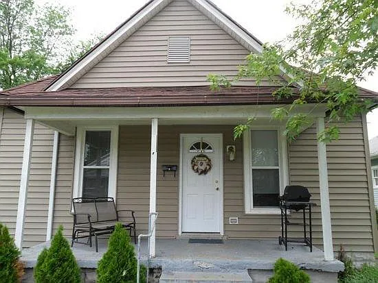 807 S 17th St photo 1
