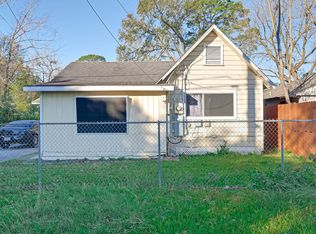 7227 Farnsworth St #A, Houston, TX 77022