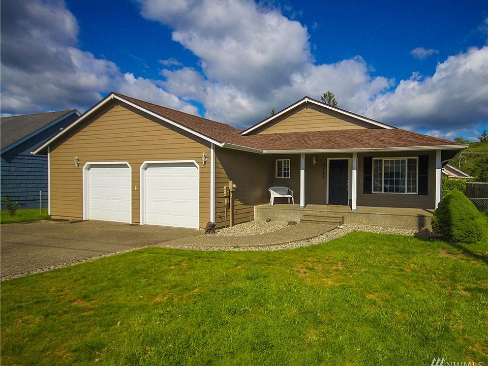 1st image of 2122 Panama Ave