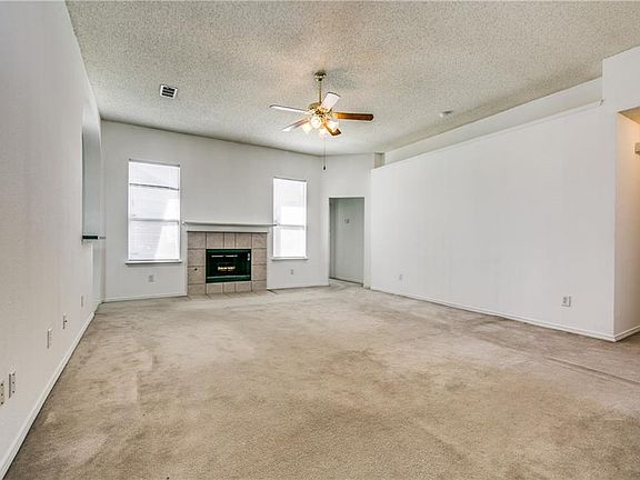 3rd image of 1518 Goodwin Dr