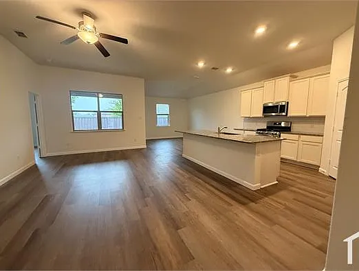212 Aceves Ct — Photo 6