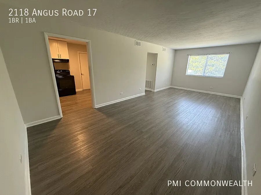 1 Bed / 1 Bath Apartment (Available 10/1/26) — Photo 4
