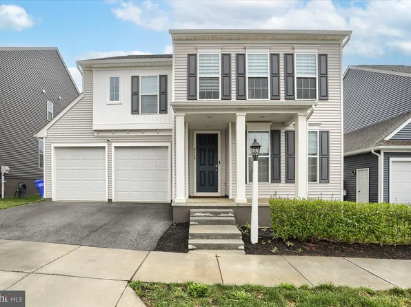 3115 Egreton Rd, Mechanicsburg, PA 17055
