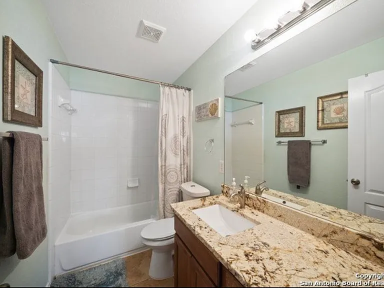 10415 Shire Country — Photo 29