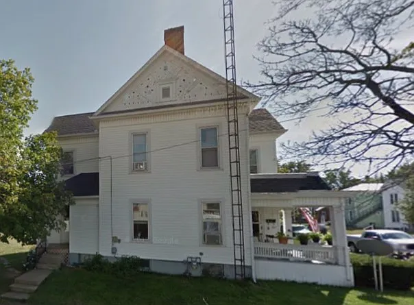 201-203 Gray Ave