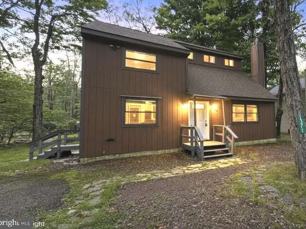 1371 Winding Way, Tobyhanna, PA 18466