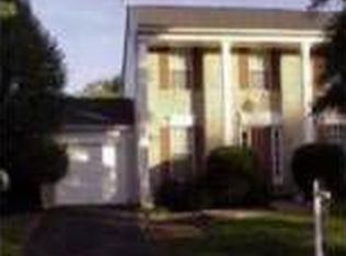 5 Austen Ct, Sterling, VA 20165