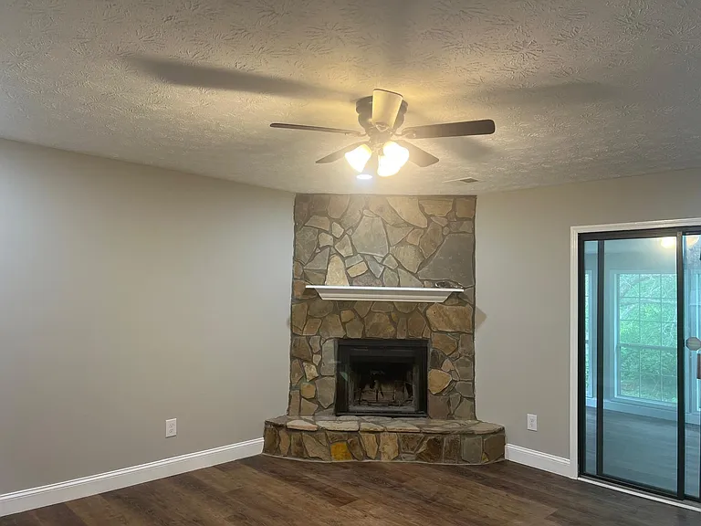 928 Ohara Dr — Photo 15