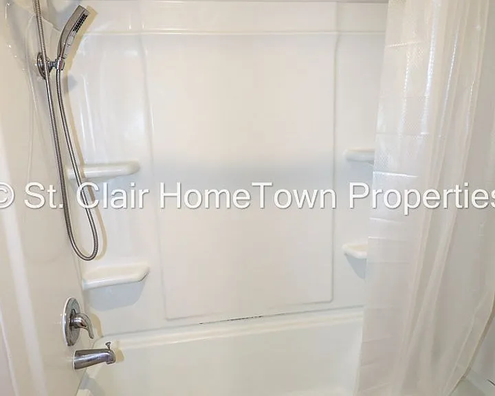 80 Cypress Ct — Photo 31
