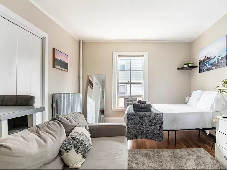 280 State St #2 — Photo 2